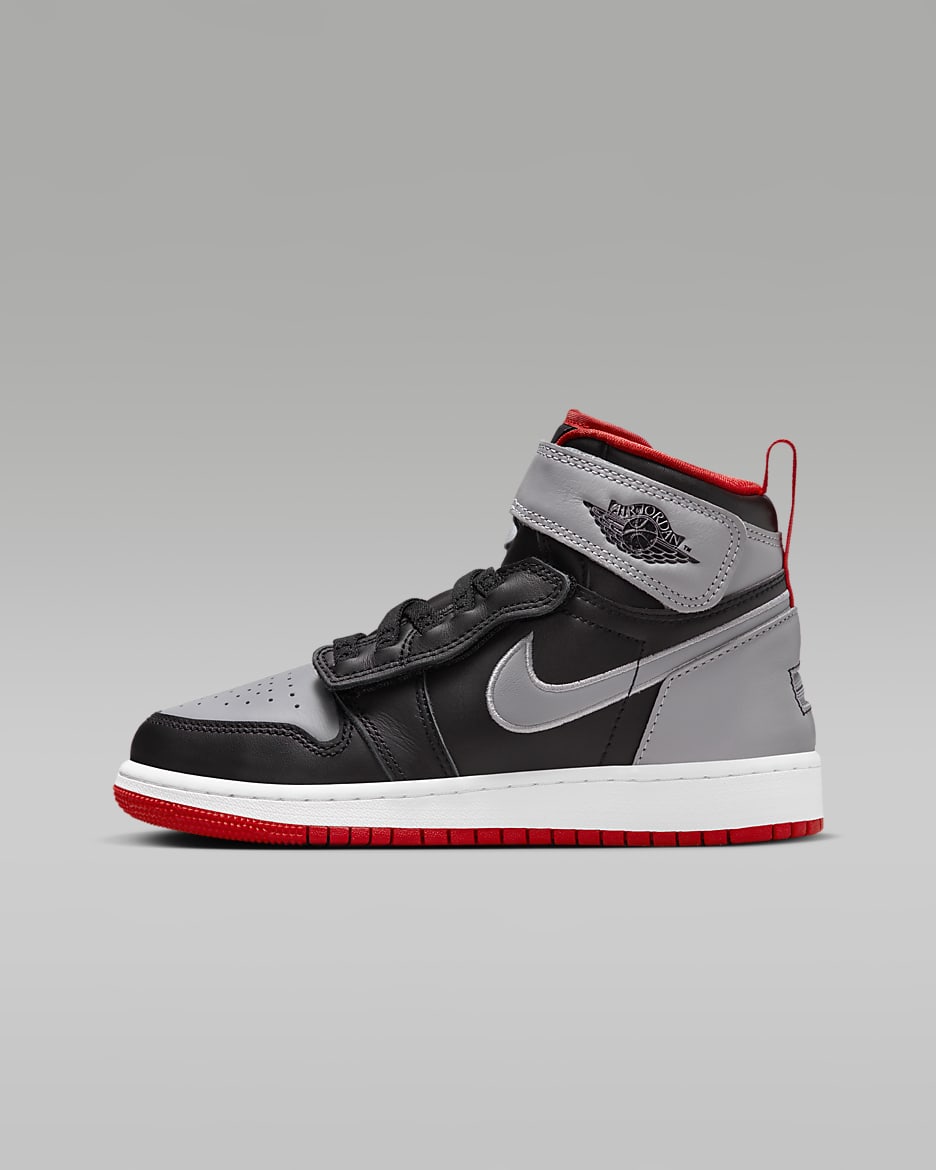 Air Jordan 1 Hi FlyEase Big Kids Shoes